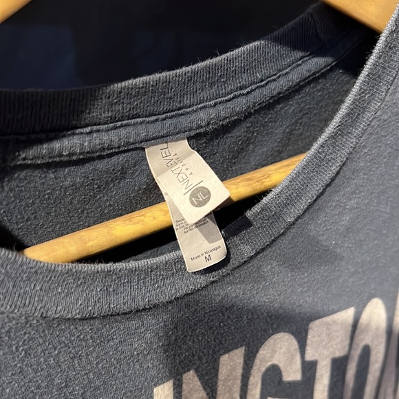 Washington DC Global travel alliance T-shirt Blue gray & pink logo clean Medium - Picture 4 of 5